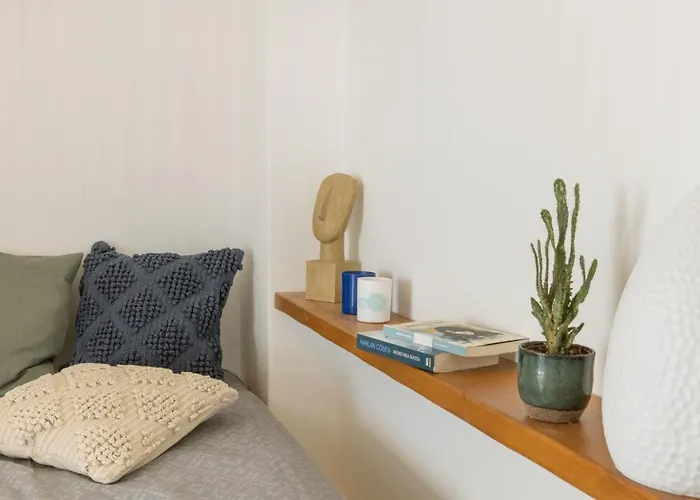 Walk To - 2br House - Piperi *