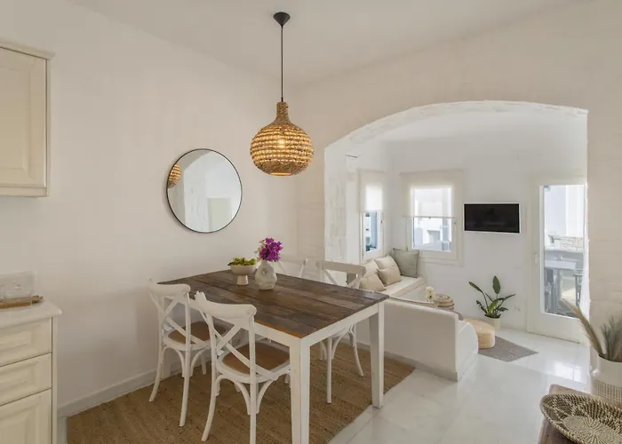 Walk To - 2br House - Piperi Науса